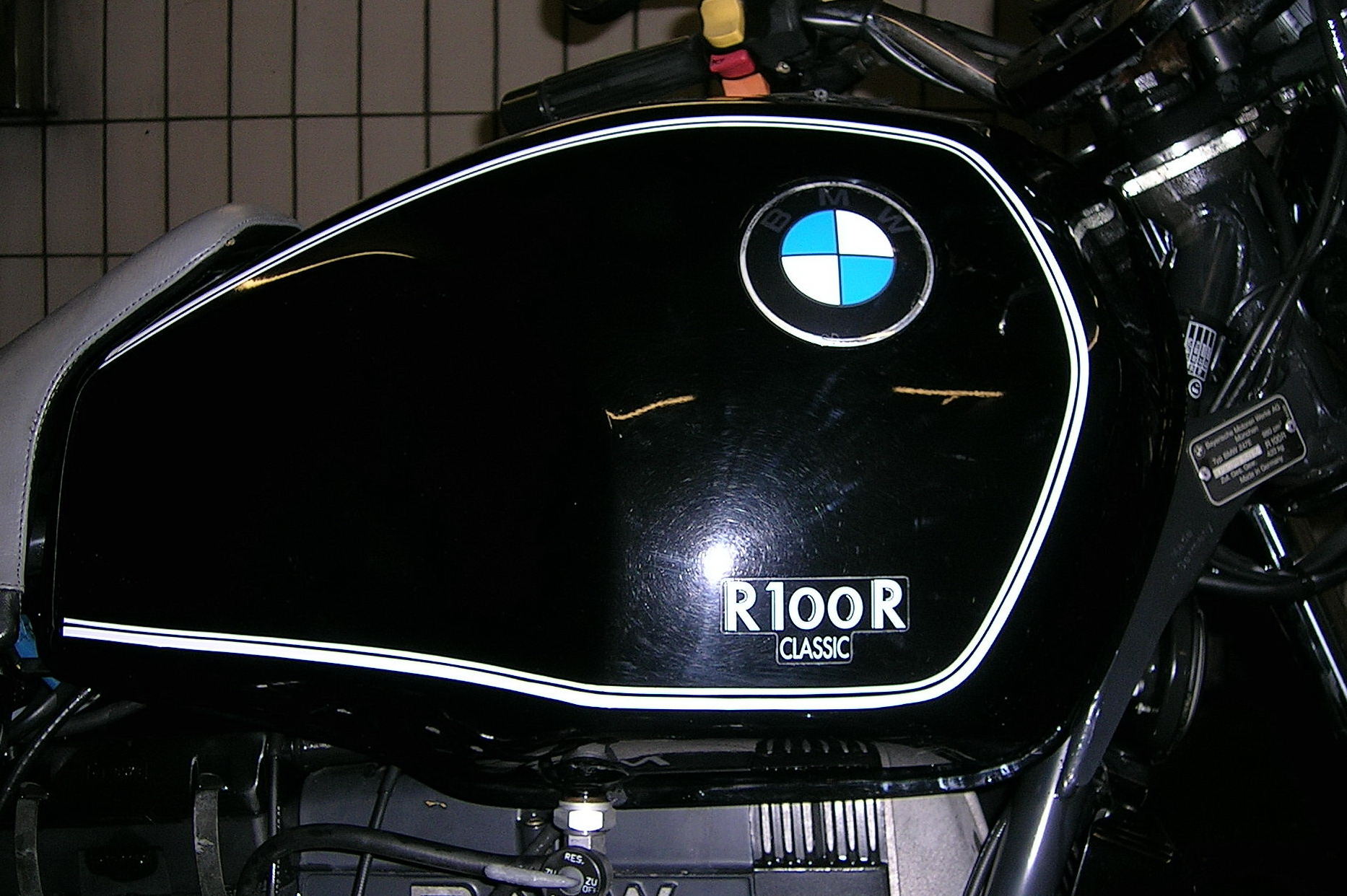 BMW R100R