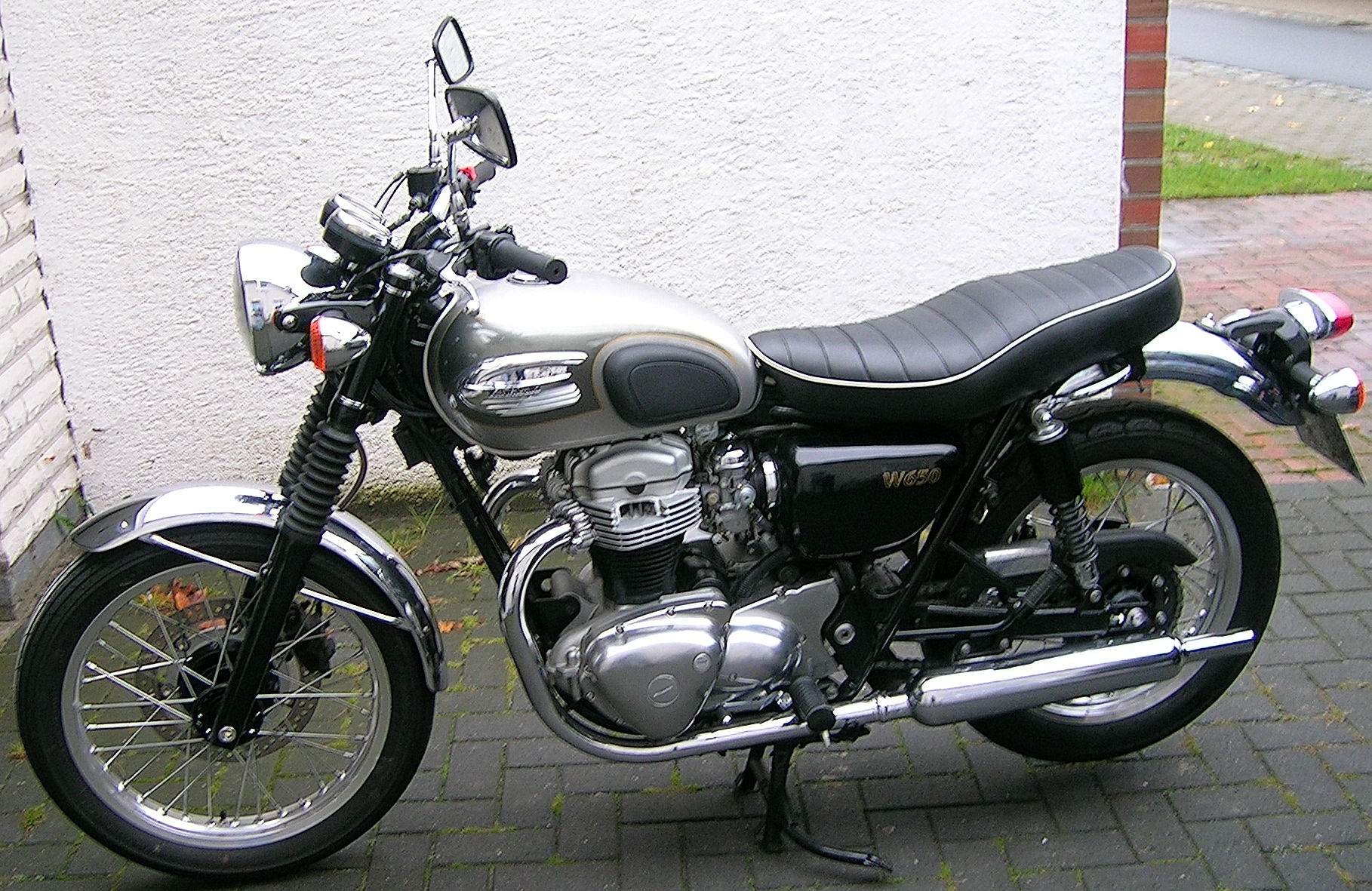 Kawasaki W 650